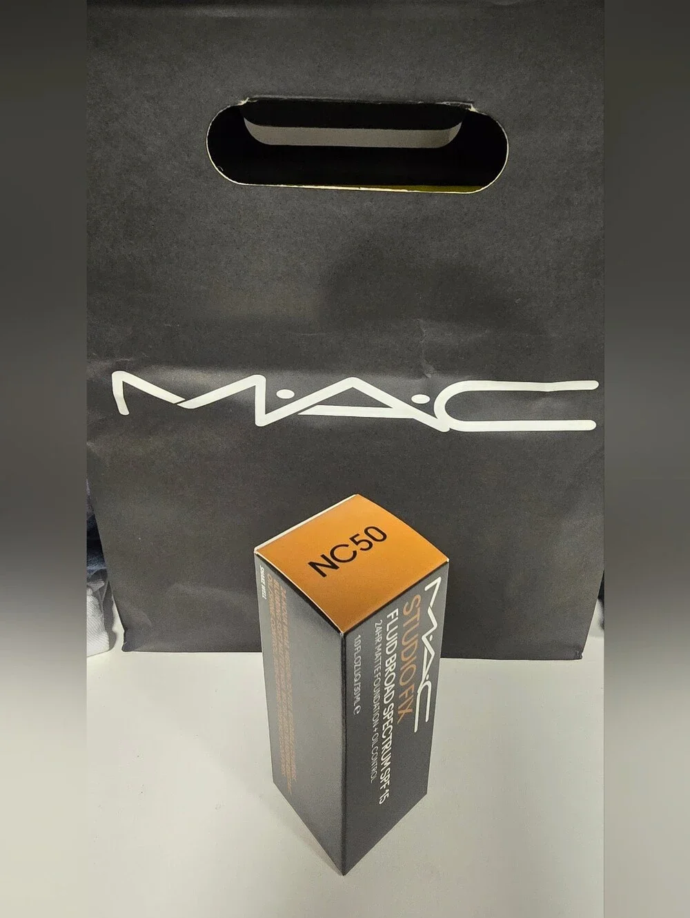 NWT MAC Cosmetics Studio Fix Fluid Foundation  (NC50)